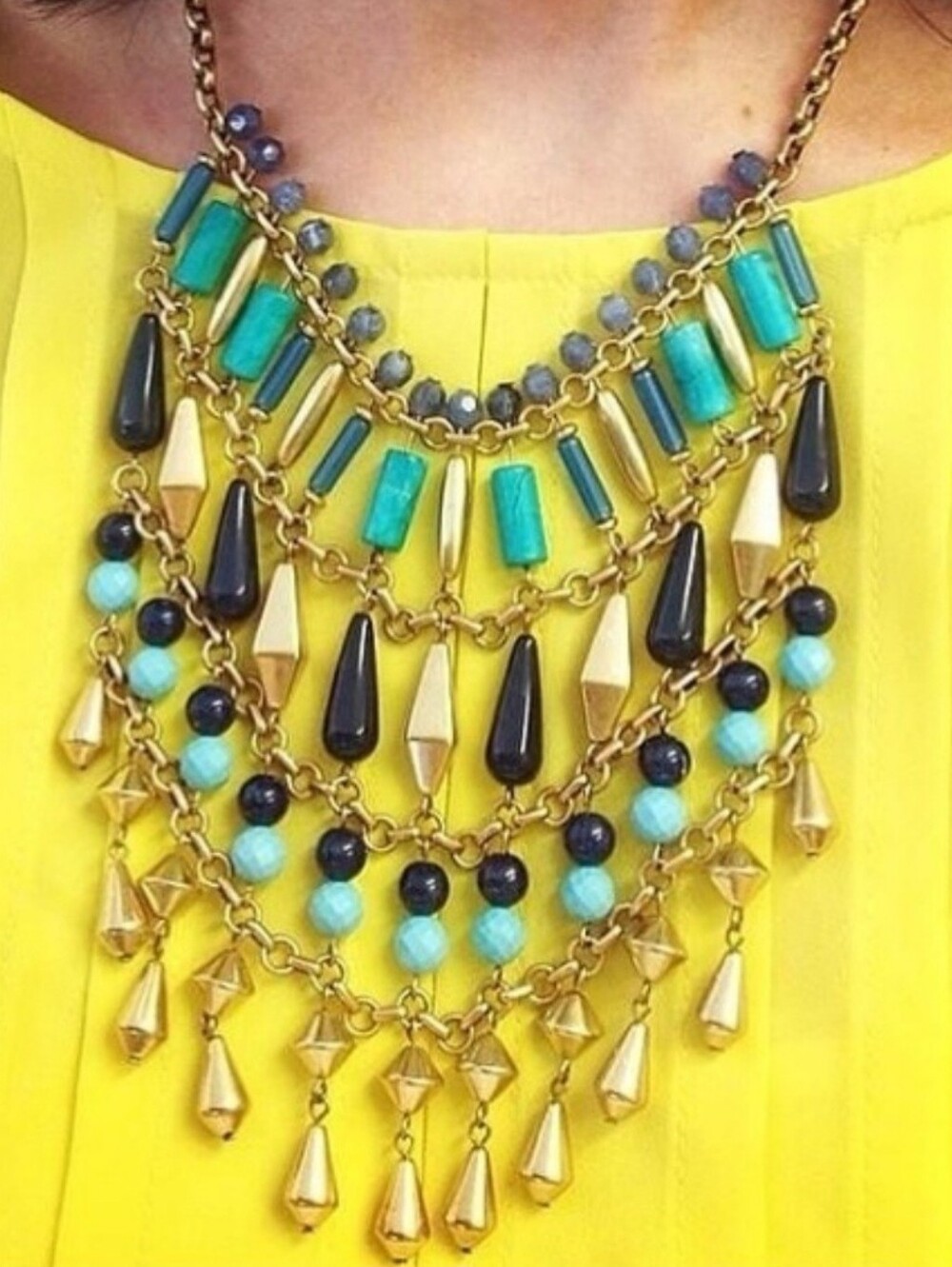Stella & Dot Bib Necklace